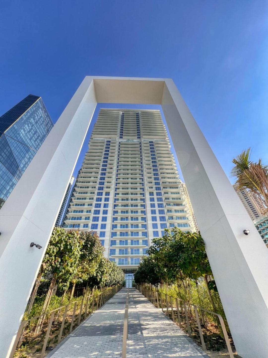 Brand New 1br In Jbr With Access Apartment Dubai